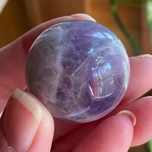 1 Amethyst Crystal Sphere for Meditation and Manifestation. Crystal Stones